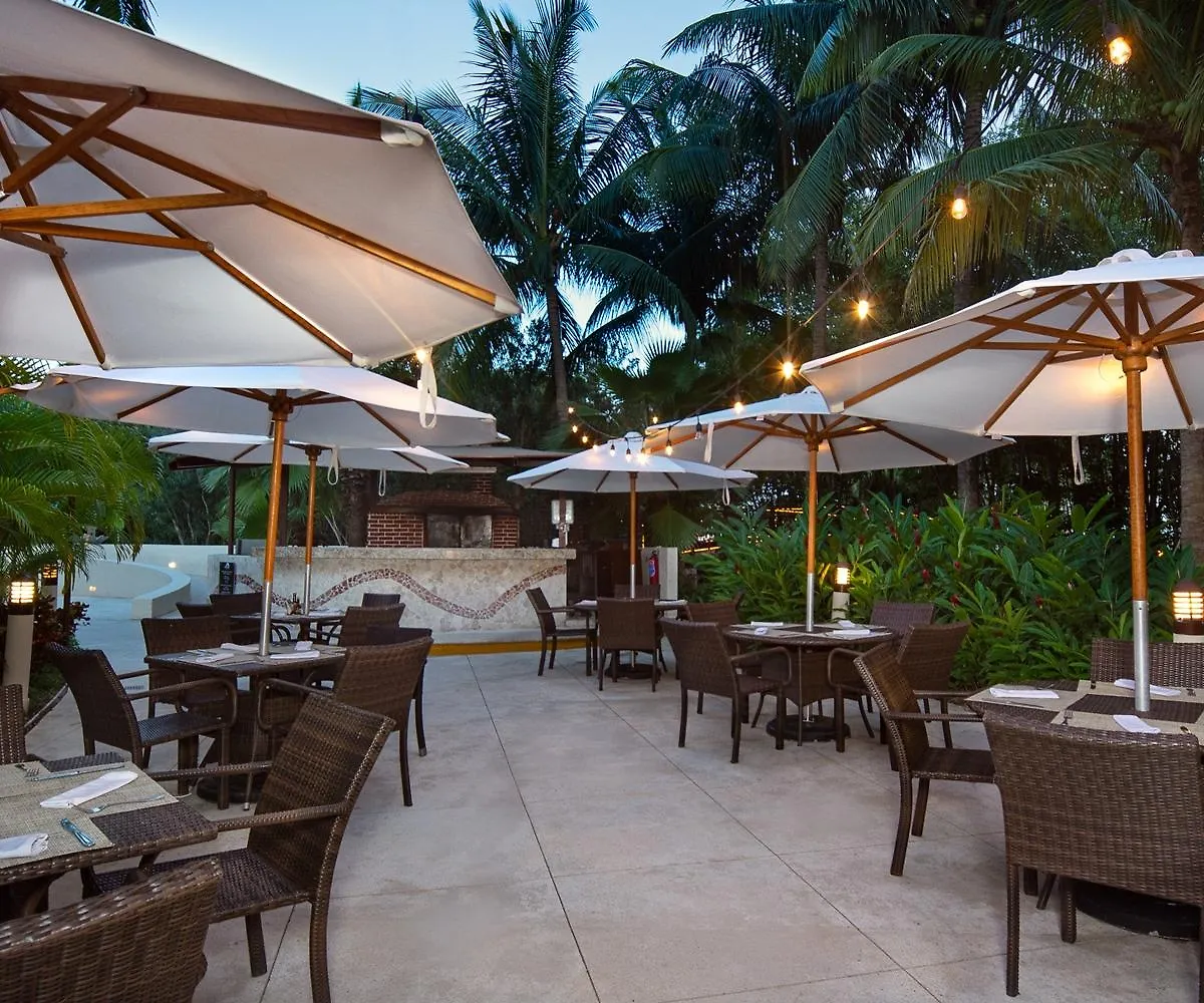 Hacienda Tres Rios Resort Spa & Nature Park Lafitte